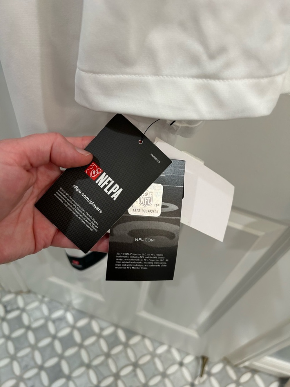 NWT Nike Las Vegas Raiders Josh Jacobs #8 On-Field Jersey - Men's Large - White - Picture 9 of 12